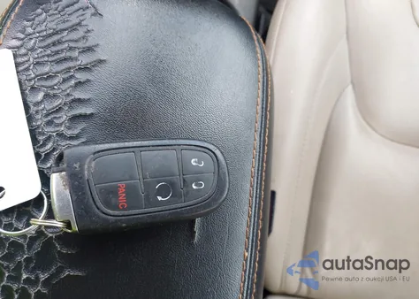 2016 Jeep Cherokee Limited from USA, damaged, VIN 1C4PJLDB4GW222055